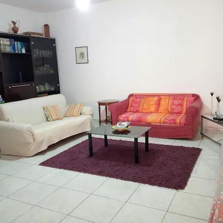 Bosa Marina! Apartment Bagian luar foto